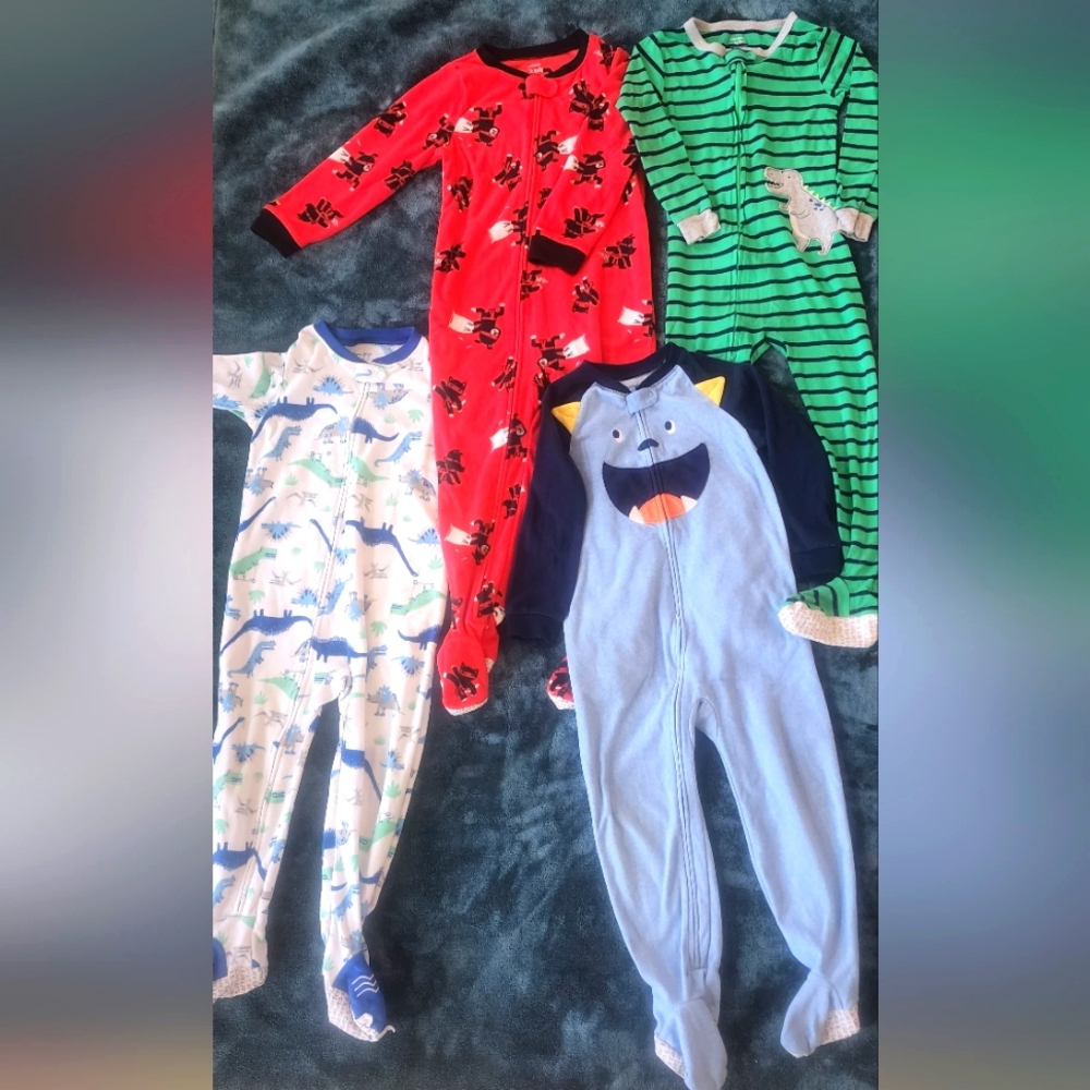 4 Footed onesies